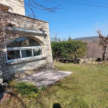 Gasthuis Le Serre De Chambon 3*